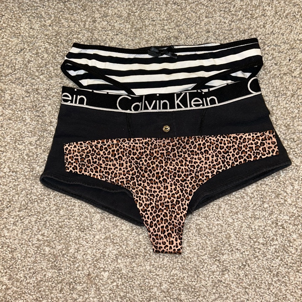 Black and Leopard S Undies
